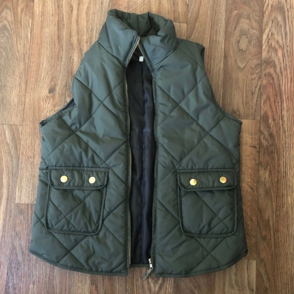Vests - image 1